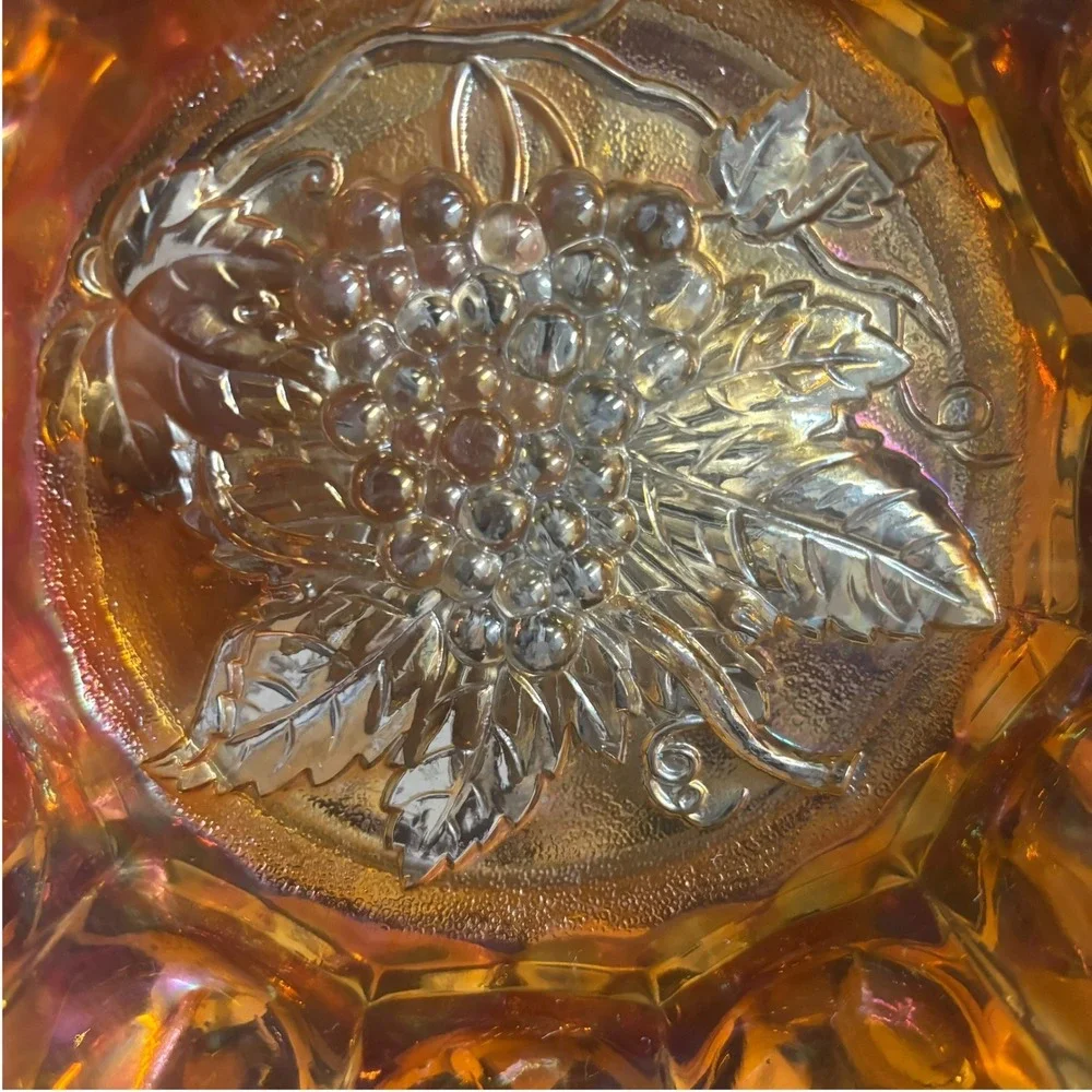 Vintage Marigold‎ Carnival Glass Bowl Grape Cluster Ruffled Edge 6 Inch